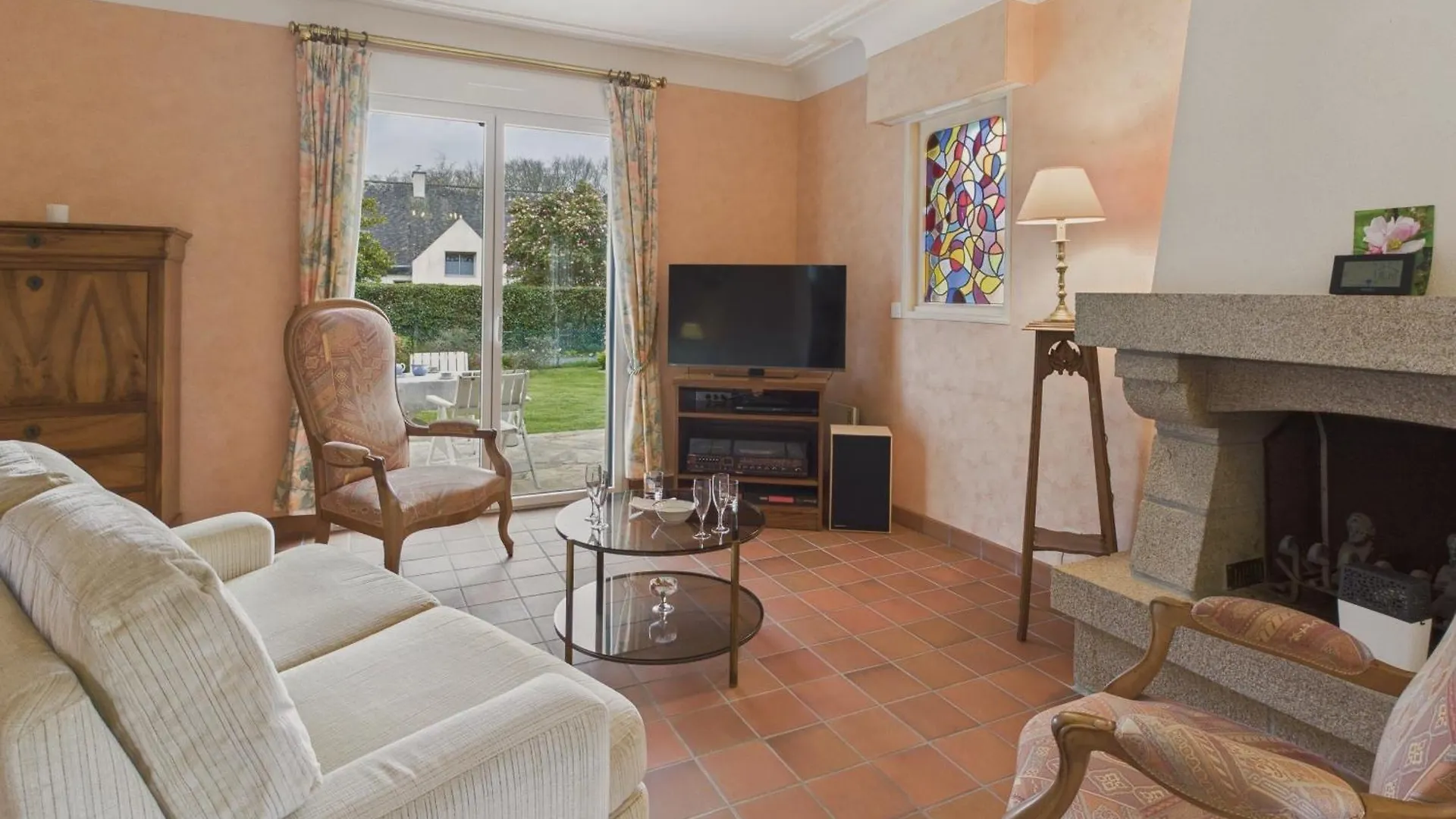 Holiday home Maison Pour 6 Avec Jardin - Centre De Fouesnant