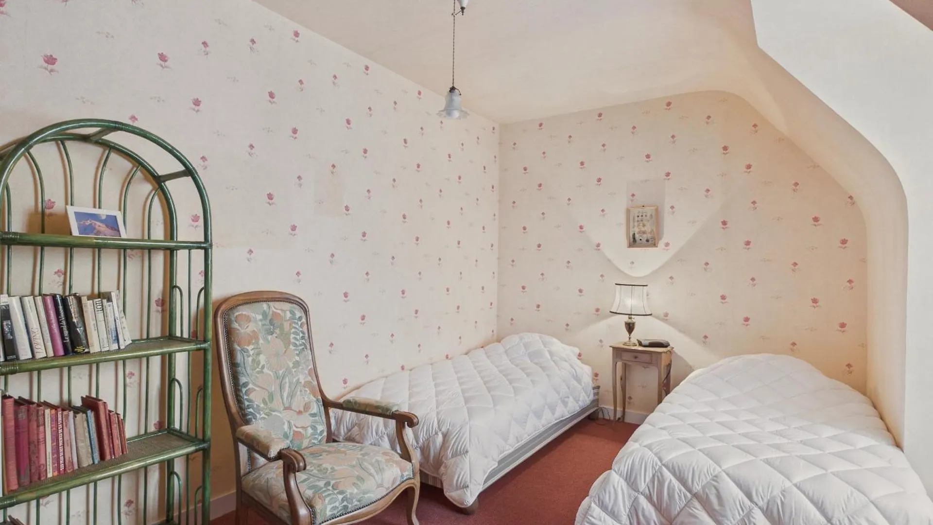 Holiday home Maison Pour 6 Avec Jardin - Centre De Fouesnant